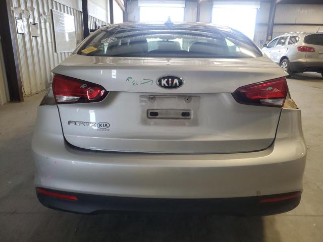 Photo 6 from auction – 2017 KIA FORTE LX with VIN 3KPFK4A77HE089494