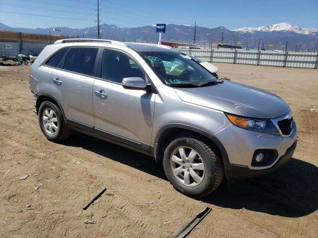 Photo 4 from auction – 2013 KIA SORENTO LX with VIN 5XYKT4A63DG407983
