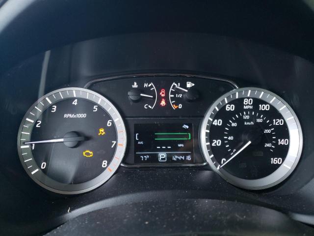 Photo 9 from auction – 2015 NISSAN SENTRA S with VIN 3N1AB7AP3FY215005