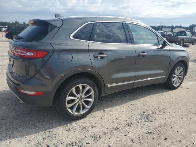 Photo 3 from auction – 2017 LINCOLN MKC SELECT with VIN 5LMCJ2D93HUL54414