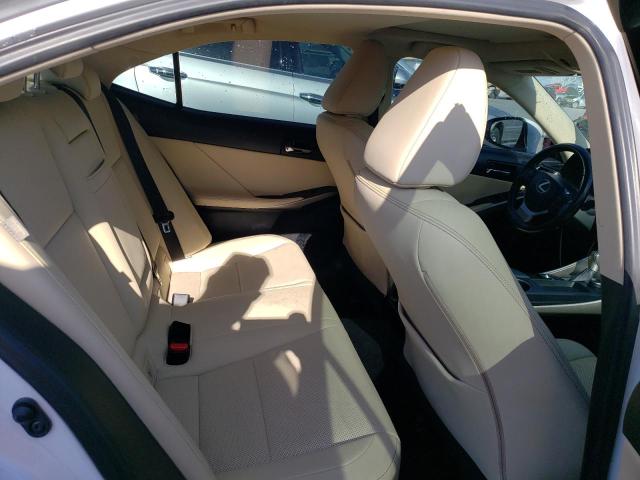 Photo 10 from auction – 2016 LEXUS IS 200T with VIN JTHBA1D27G5011497