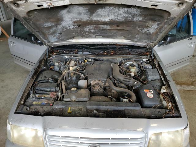 Photo 11 from auction – 2004 FORD CROWN VICT with VIN 2FAFP74W34X147147
