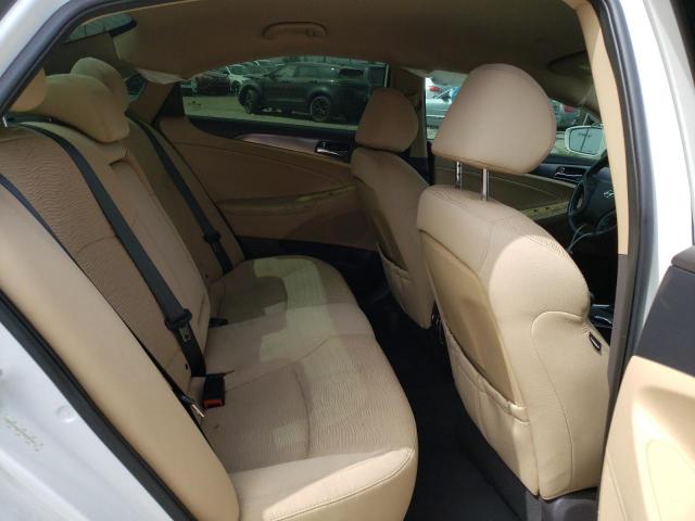 Photo 10 from auction – 2012 HYUNDAI SONATA HYB with VIN KMHEC4A42CA038152
