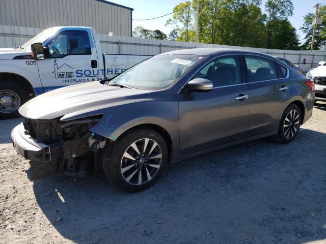 NISSAN ALTIMA 2.5 2017 with VIN 1N4AL3AP0HC123984 - Photo from auction