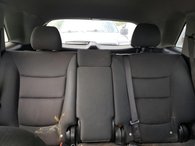 Photo 10 from auction – 2011 KIA SORENTO BA with VIN 5XYKT3A19BG012864