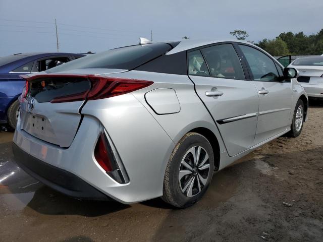 Photo 3 from auction – 2017 TOYOTA PRIUS PRIM with VIN JTDKARFP4H3042566