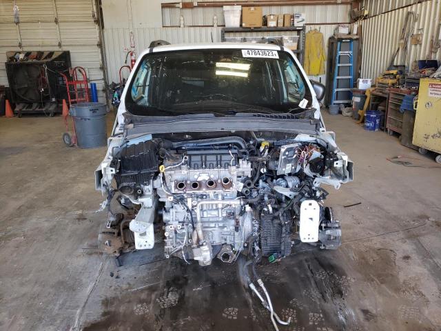 Photo 5 from auction – 2021 JEEP RENEGADE L with VIN ZACNJDBB2MPM46351