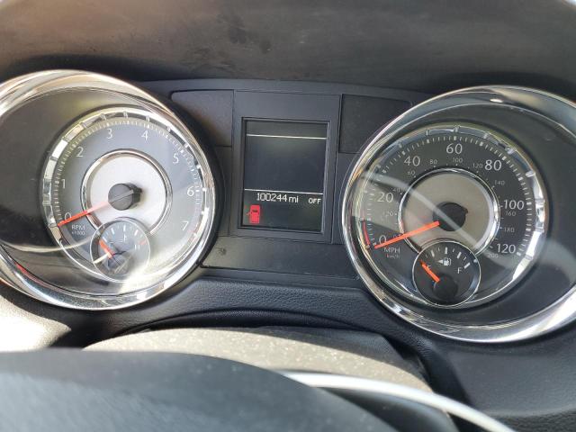 Photo 9 from auction – 2016 CHRYSLER TOWN & COU with VIN 2C4RC1CG8GR306148