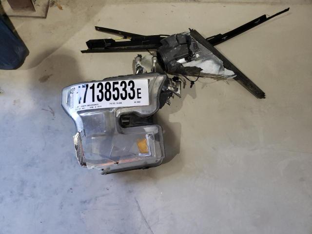 Photo 12 from auction – 2002 FORD FOCUS ZTS with VIN 1FAFP38352W239040