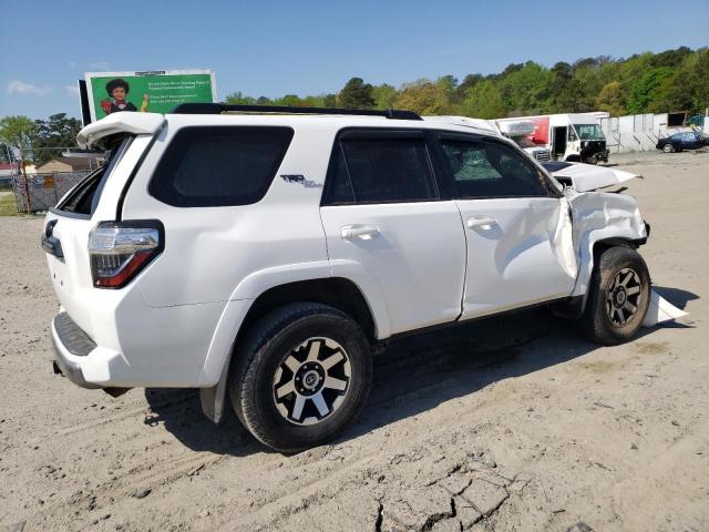 Photo 3 from auction – 2019 TOYOTA 4RUNNER SR with VIN JTEBU5JR2K5658962