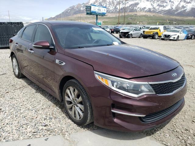 Photo 4 from auction – 2017 KIA OPTIMA with VIN 5XXGT4L35HG173302