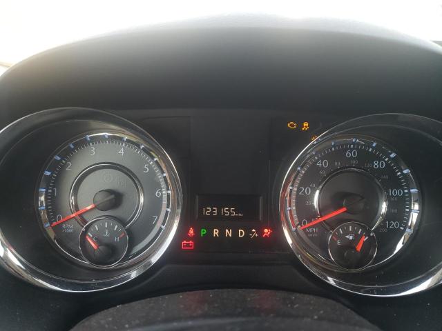 Photo 9 from auction – 2015 CHRYSLER TOWN & COU with VIN 2C4RC1AG2FR729762