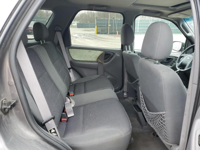Photo 11 from auction – 2002 FORD ESCAPE XLT with VIN 1FMYU04142KC82544