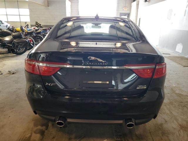 Photo 6 from auction – 2018 JAGUAR XF PREMIUM with VIN SAJBJ4EV4JCY55710