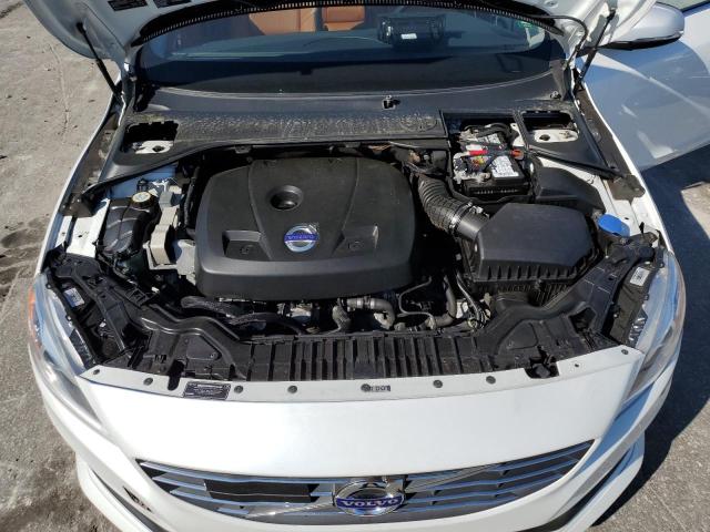 Photo 11 from auction – 2015 VOLVO S60 PLATIN with VIN YV149MFM6F1334099