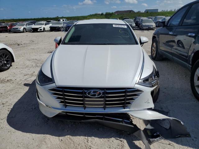 Photo 5 from auction – 2022 HYUNDAI SONATA SE with VIN 5NPEG4JA2NH143767