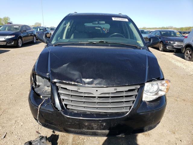 Photo 5 from auction – 2007 CHRYSLER TOWN & COU with VIN 2A4GP54L77R223772