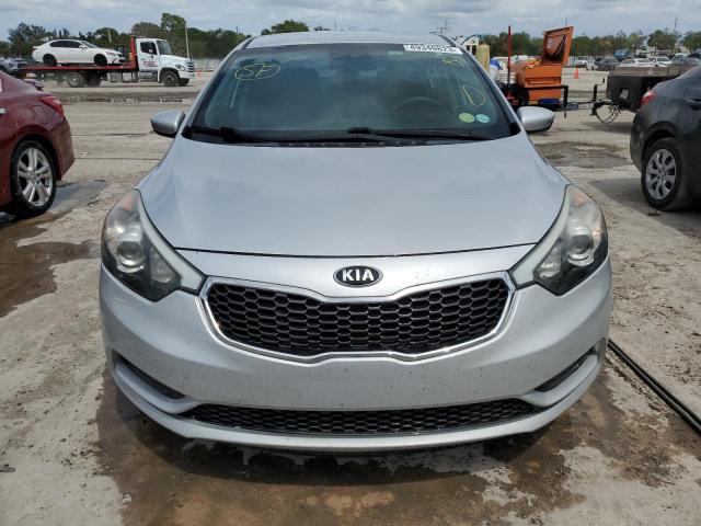 Photo 5 from auction – 2016 KIA FORTE LX with VIN KNAFK4A62G5445963