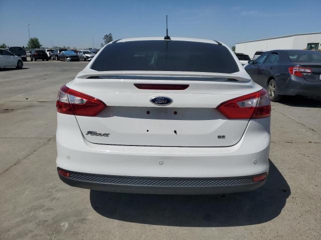 Photo 6 from auction – 2014 FORD FOCUS SE with VIN 1FADP3F24EL442072