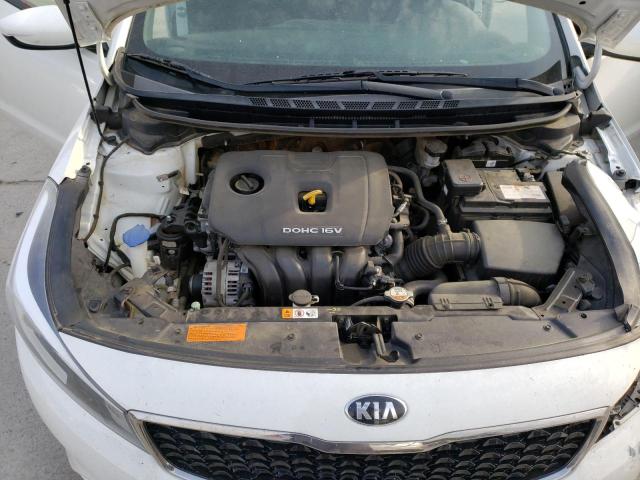 Photo 11 from auction – 2017 KIA FORTE LX with VIN 3KPFK4A77HE055796