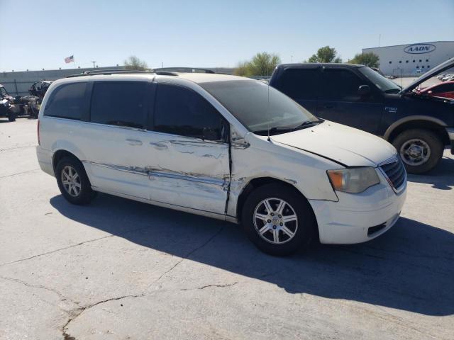 Photo 4 from auction – 2010 CHRYSLER TOWN & COU with VIN 2A4RR5D13AR193730