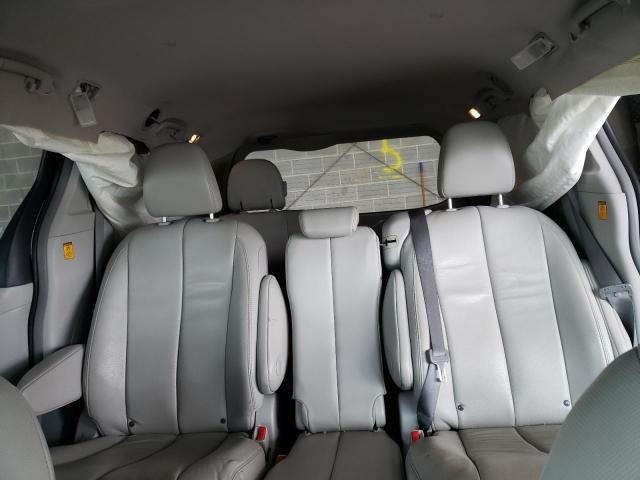 Photo 10 from auction – 2013 TOYOTA SIENNA XLE with VIN 5TDYK3DC2DS360845