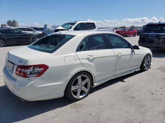 Photo 3 from auction – 2011 MERCEDES-BENZ E 350 with VIN WDDHF5GB4BA277209