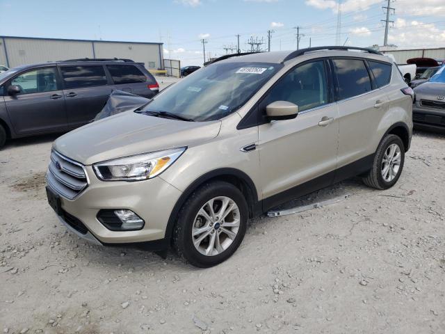 FORD ESCAPE SE 2018 with VIN 1FMCU0GD8JUD06900 - Photo from auction