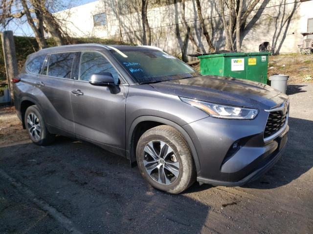Photo 4 from auction – 2021 TOYOTA HIGHLANDER with VIN 5TDGZRBHXMS548604