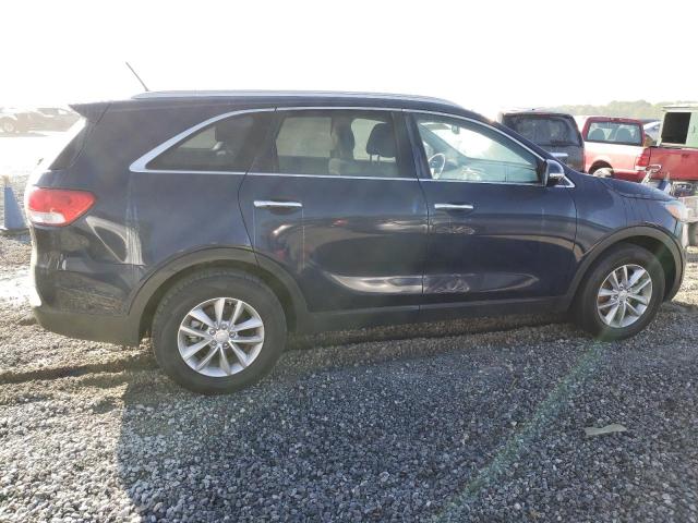 Photo 3 from auction – 2016 KIA SORENTO LX with VIN 5XYPG4A34GG182963