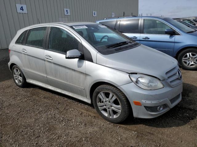 Photo 4 from auction – 2011 MERCEDES-BENZ B200 with VIN WDDFH3DB4BJ700817
