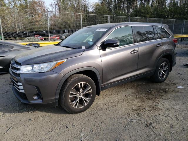 TOYOTA HIGHLANDER 2019 with VIN 5TDBZRFHXKS707462 - Photo from auction