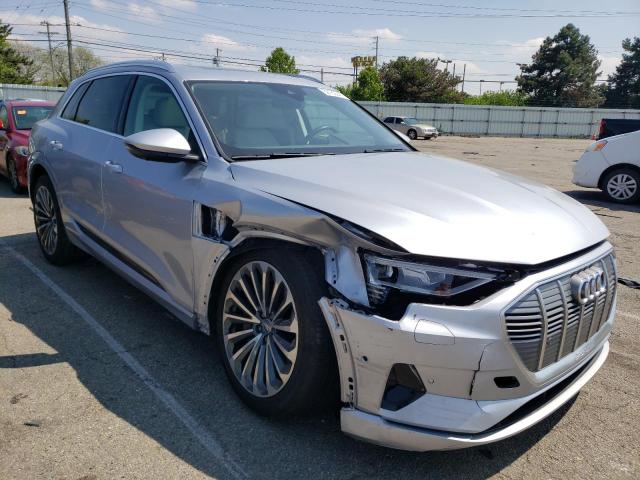 Photo 4 from auction – 2019 AUDI E-TRON PRE with VIN WA1VABGE6KB010341