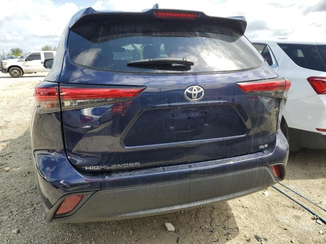 Photo 6 from auction – 2022 TOYOTA HIGHLANDER with VIN 5TDGZRAH8NS095652