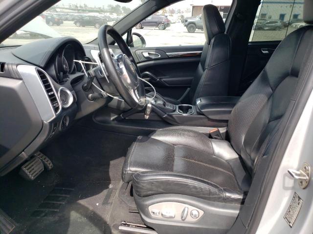 Photo 7 from auction – 2011 PORSCHE CAYENNE S with VIN WP1AE2A25BLA93518