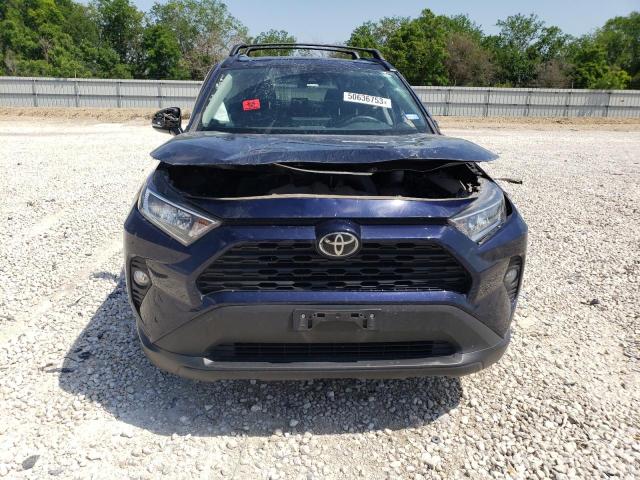 Photo 5 from auction – 2019 TOYOTA RAV4 XLE with VIN 2T3W1RFV0KC033224