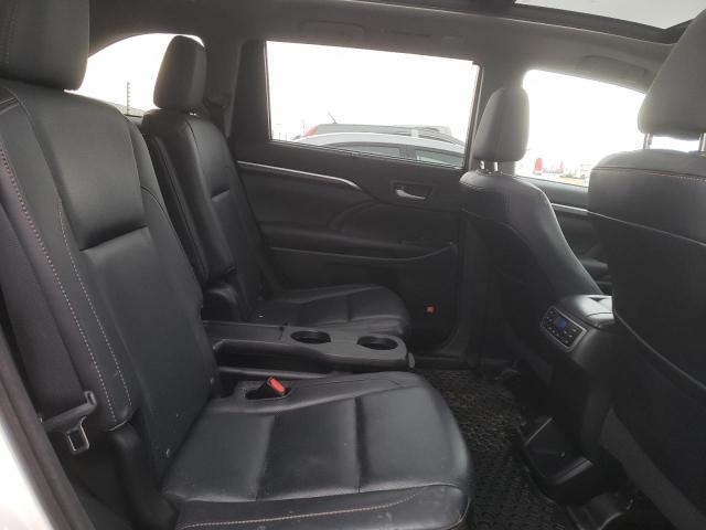 Photo 11 from auction – 2015 TOYOTA HIGHLANDER with VIN 5TDDKRFH6FS174142