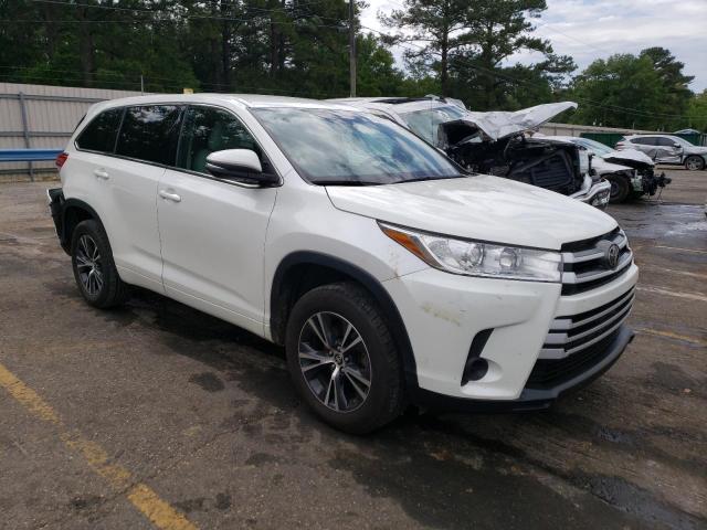 Photo 4 from auction – 2017 TOYOTA HIGHLANDER with VIN 5TDZZRFH1HS196098
