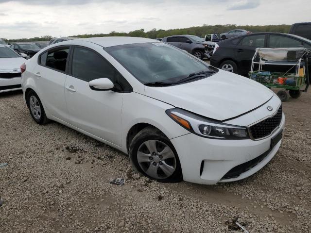 Photo 4 from auction – 2018 KIA FORTE LX with VIN 3KPFK4A75JE168376