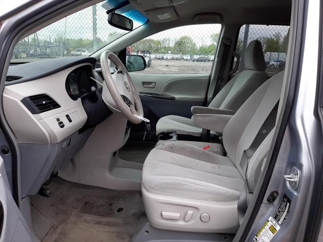 Photo 7 from auction – 2013 TOYOTA SIENNA LE with VIN 5TDKK3DC1DS363810