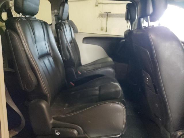 Photo 11 from auction – 2014 CHRYSLER TOWN & COU with VIN 2C4RC1BG1ER357800