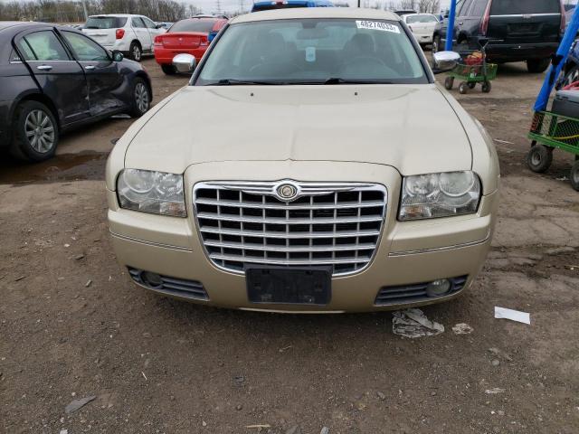 Photo 5 from auction – 2010 CHRYSLER 300 TOURIN with VIN 2C3CA5CV1AH167760