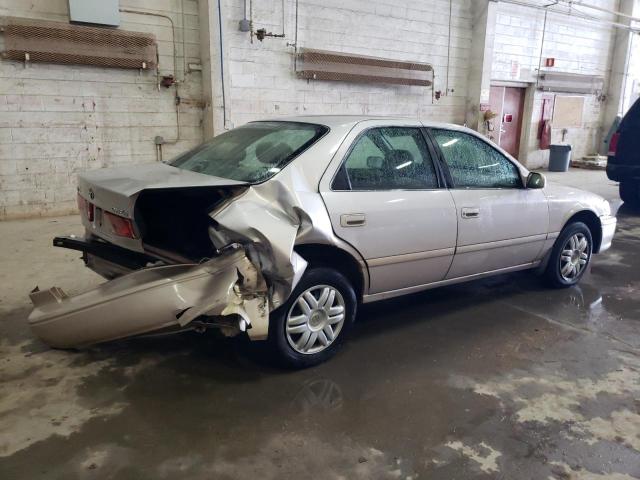 Photo 3 from auction – 2001 TOYOTA CAMRY CE with VIN 4T1BG22K41U110375