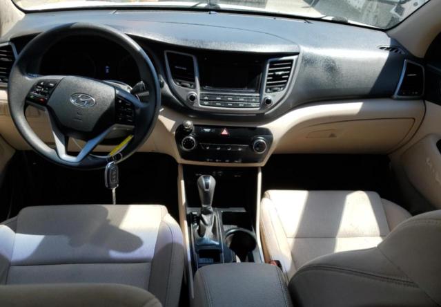 Photo 8 from auction – 2017 HYUNDAI TUCSON LIM with VIN KM8J3CA40HU463576