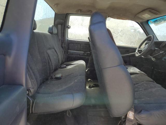 Photo 10 from auction – 2002 CHEVROLET SILVERADO with VIN 2GCEC19W721320644