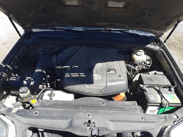 Photo 11 from auction – 2004 TOYOTA 4RUNNER SR with VIN JTEZU14R040031051