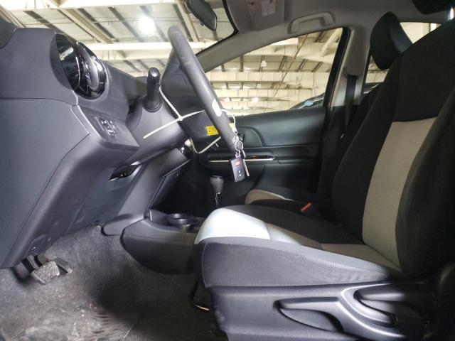 Photo 7 from auction – 2015 TOYOTA PRIUS C with VIN JTDKDTB32F1581882