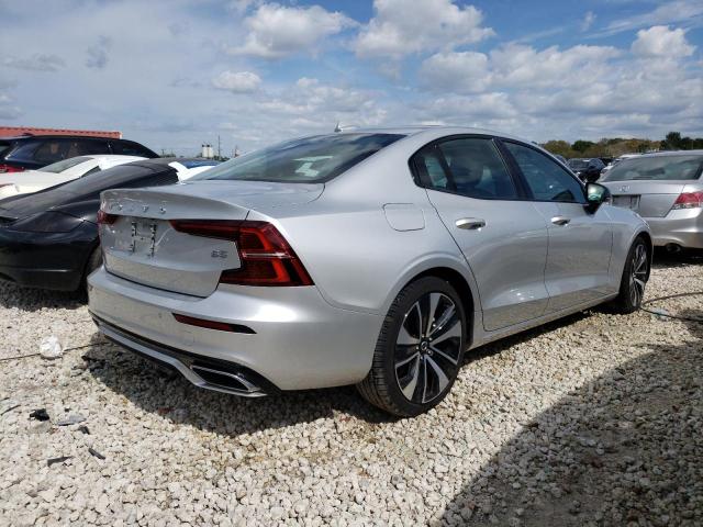 Photo 3 from auction – 2022 VOLVO S60 B5 MOM with VIN 7JRL12FZ4NG155372