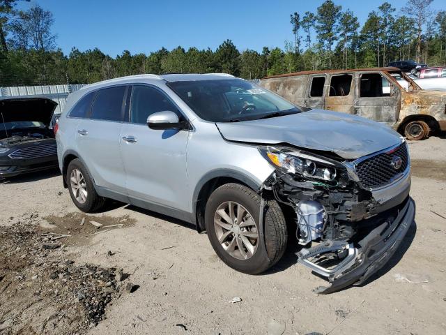 Photo 4 from auction – 2016 KIA SORENTO LX with VIN 5XYPG4A33GG151767