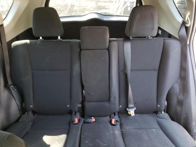 Photo 10 from auction – 2016 TOYOTA RAV4 LE with VIN 2T3BFREV0GW473564